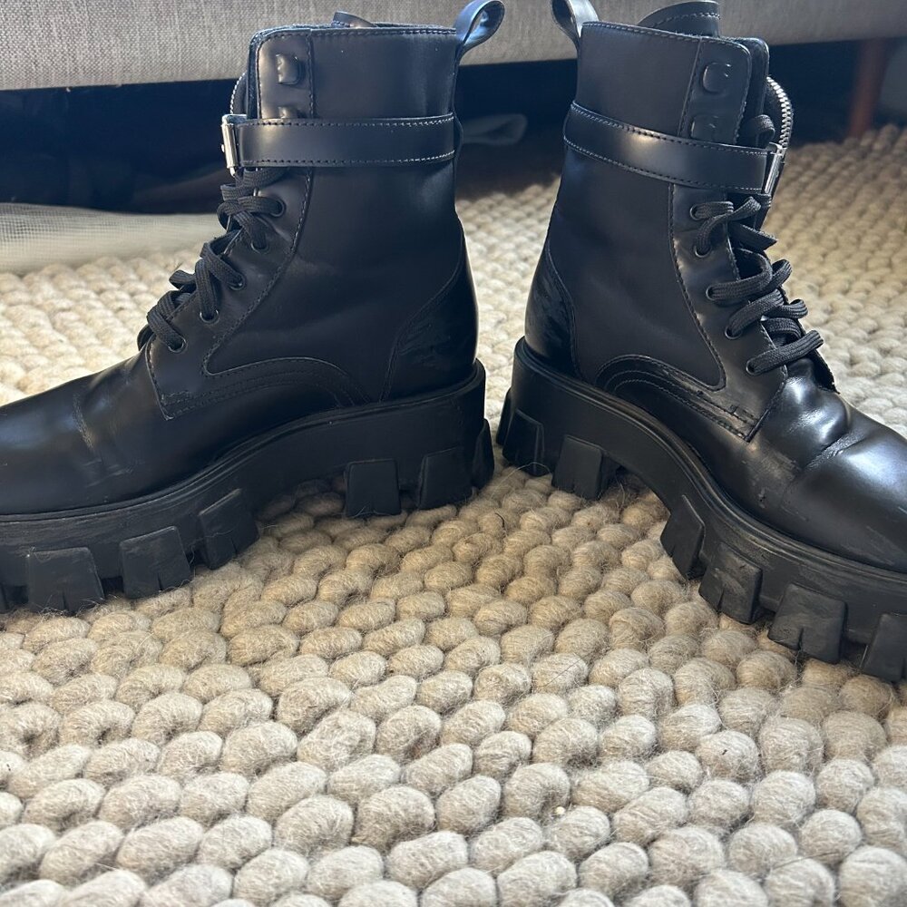 Prada lug sole combat boots - Picture 3 of 8